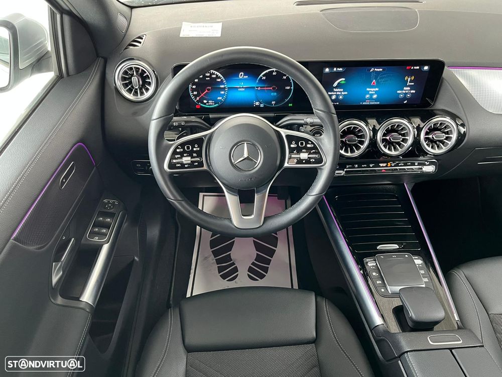 Mercedes-Benz EQA 250+ Electric Art - 12