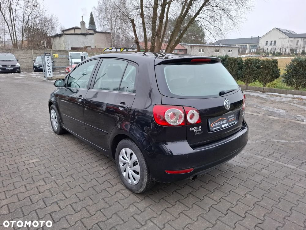 Volkswagen Golf Plus - 25