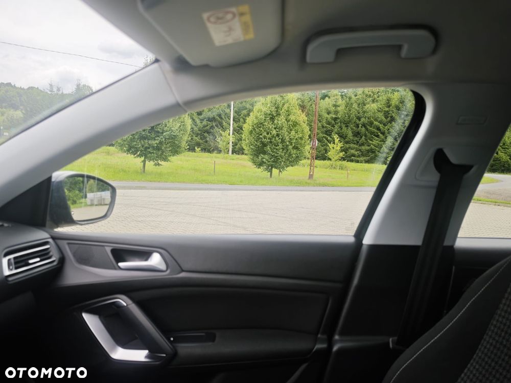 Peugeot 308 1.5 BlueHDi Active S&S - 26