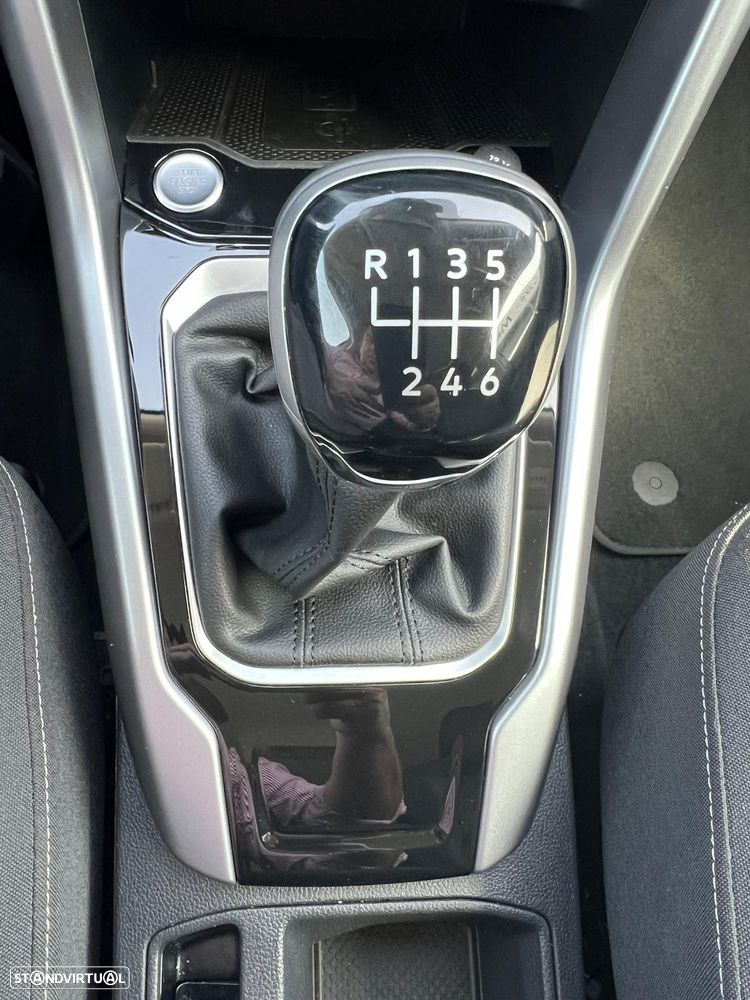 VW T-Roc 1.0 TSI Urban - 25