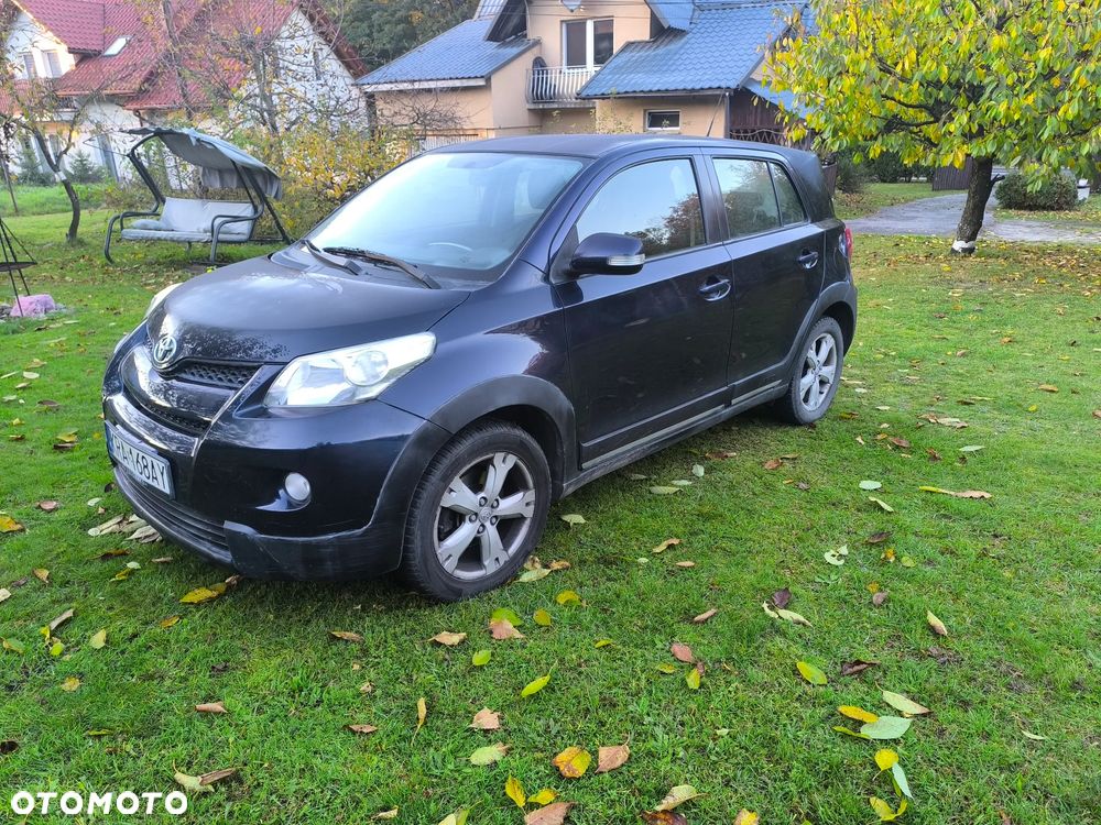 Toyota Urban Cruiser 1.4 D-4D Sol 4x4 - 1