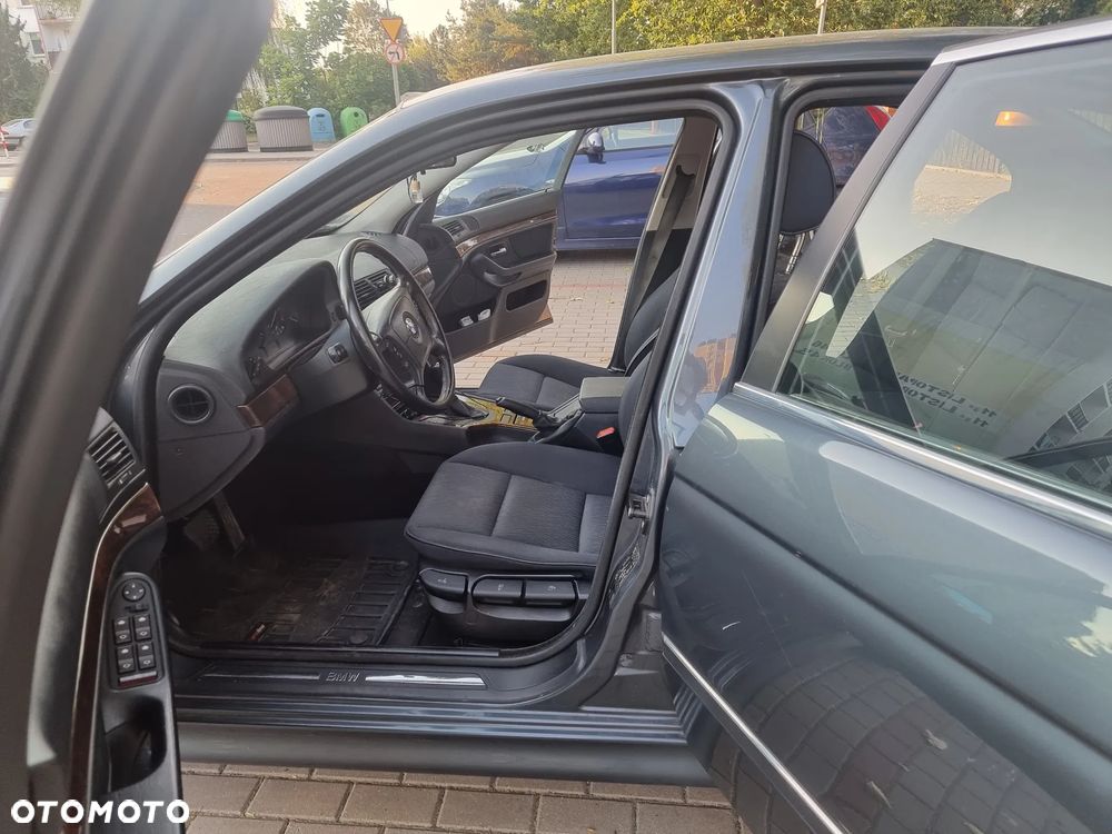 BMW Seria 5 - 8