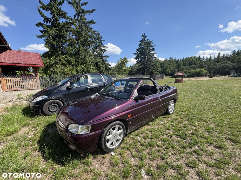 Ford Escort - 1