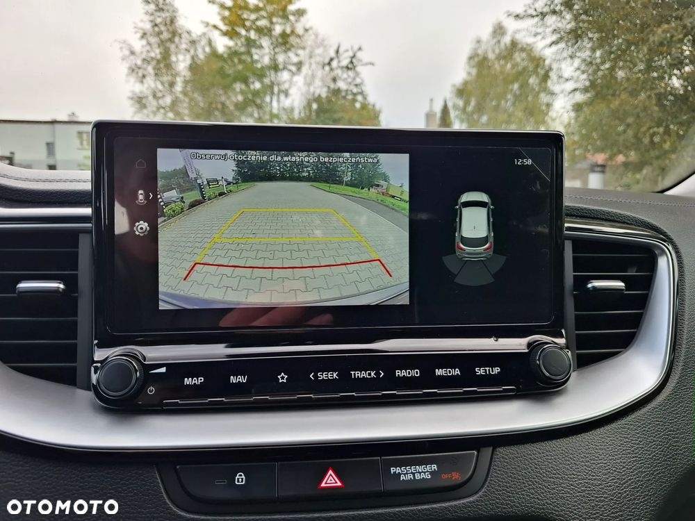 Kia XCeed - 27