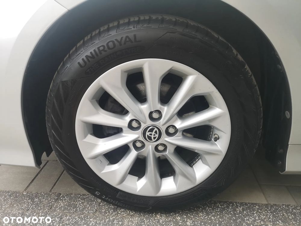 Toyota Corolla 1.6 Comfort - 16
