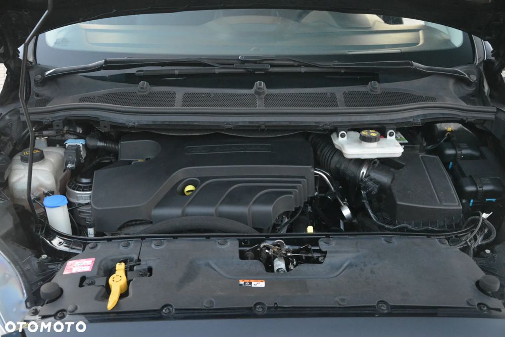 Ford S-Max 2.0 TDCi Titanium PowerShift - 21