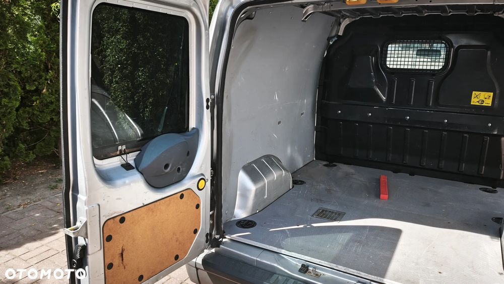 Ford Connect - 23