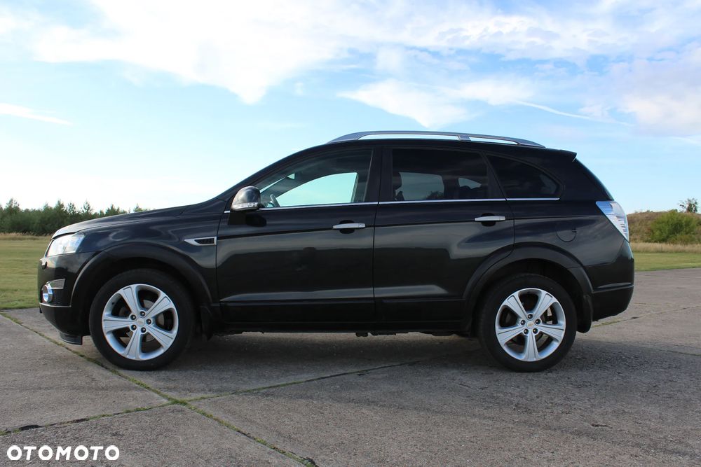 Chevrolet Captiva 2.2 d LTZ - 12