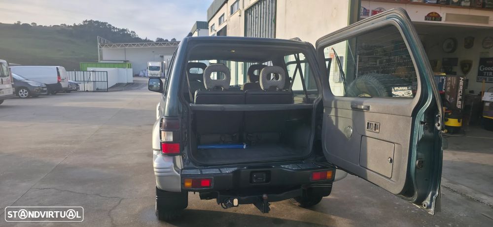 Mitsubishi Pajero 2.8 TD GLS ABS - 32