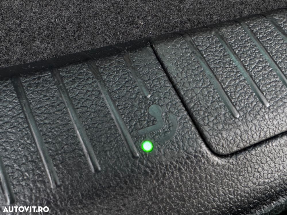 Volkswagen Golf 1.6 TDI DSG Join - 15