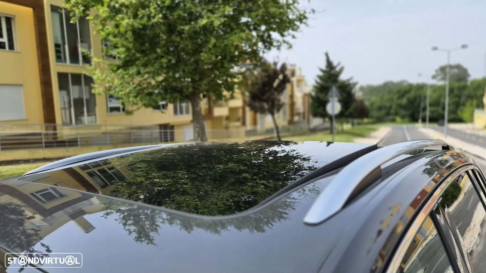 VW Touran 2.0 TDI Highline - 19