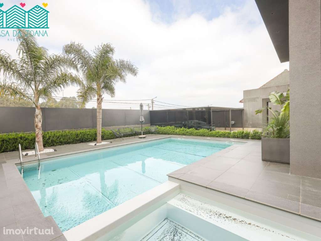 Moradia T4 com Piscina em Azurva - Grande imagem: 4/60