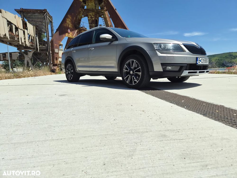 Skoda Octavia 2.0 TDI 4x4 DSG Scout - 8