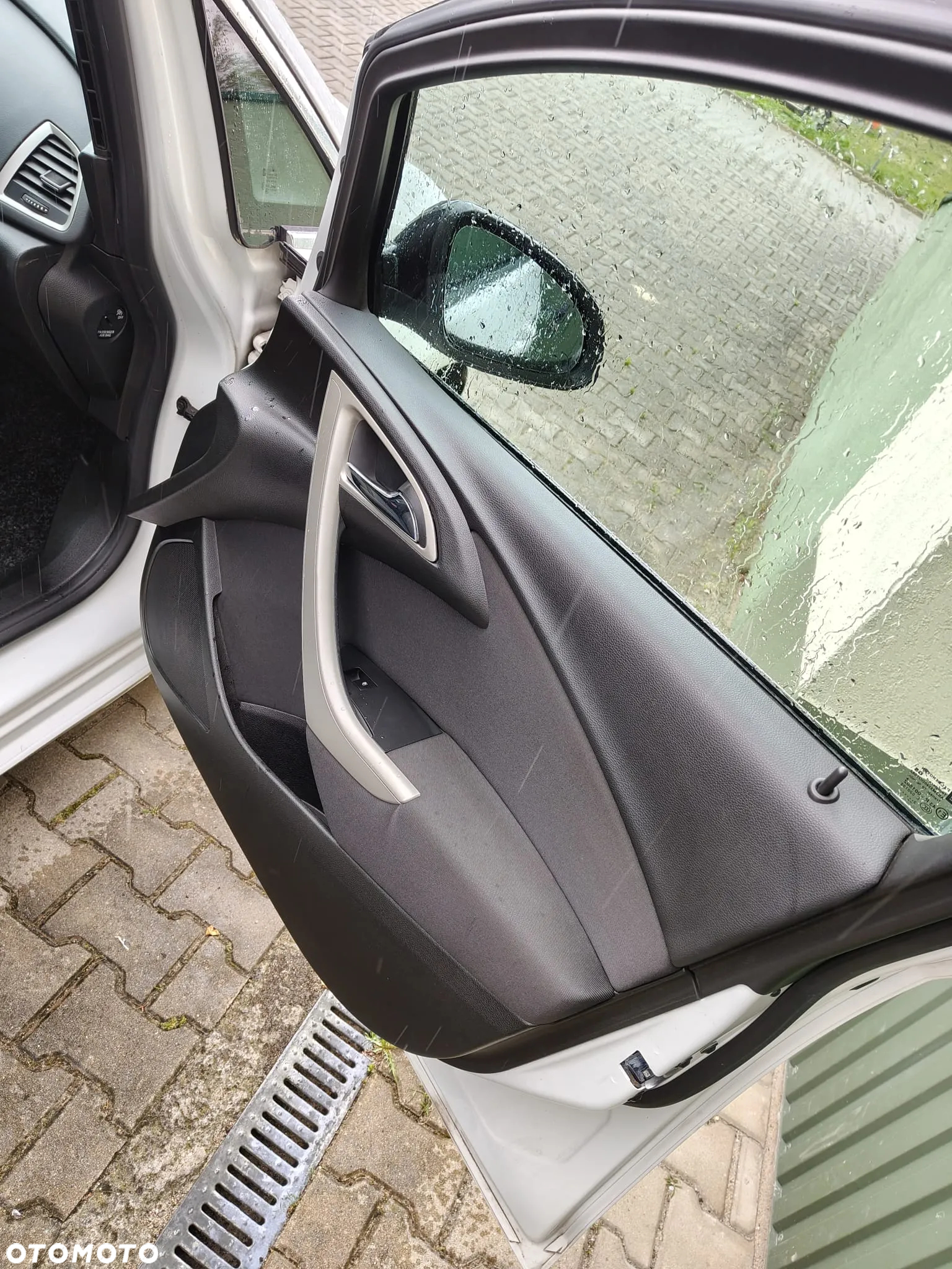 Opel Astra IV 1.4 T Active - 17
