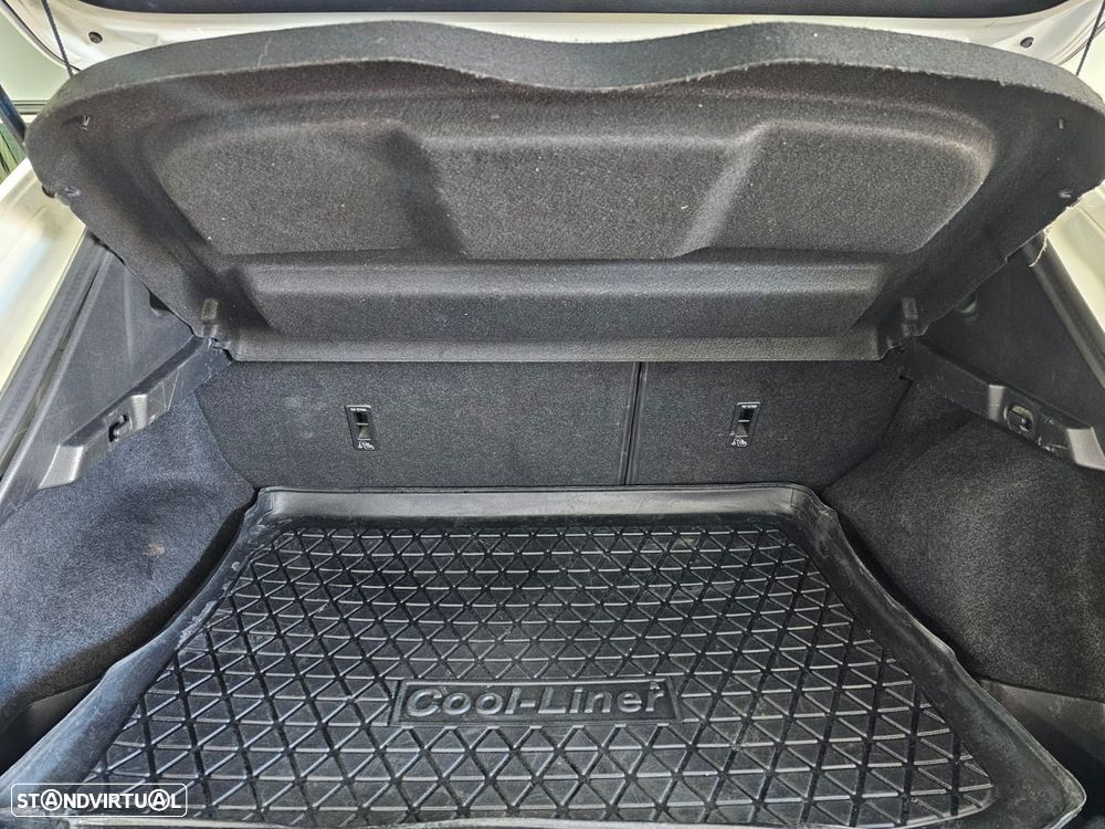 Nissan Qashqai 1.5 dCi N-Connecta - 23