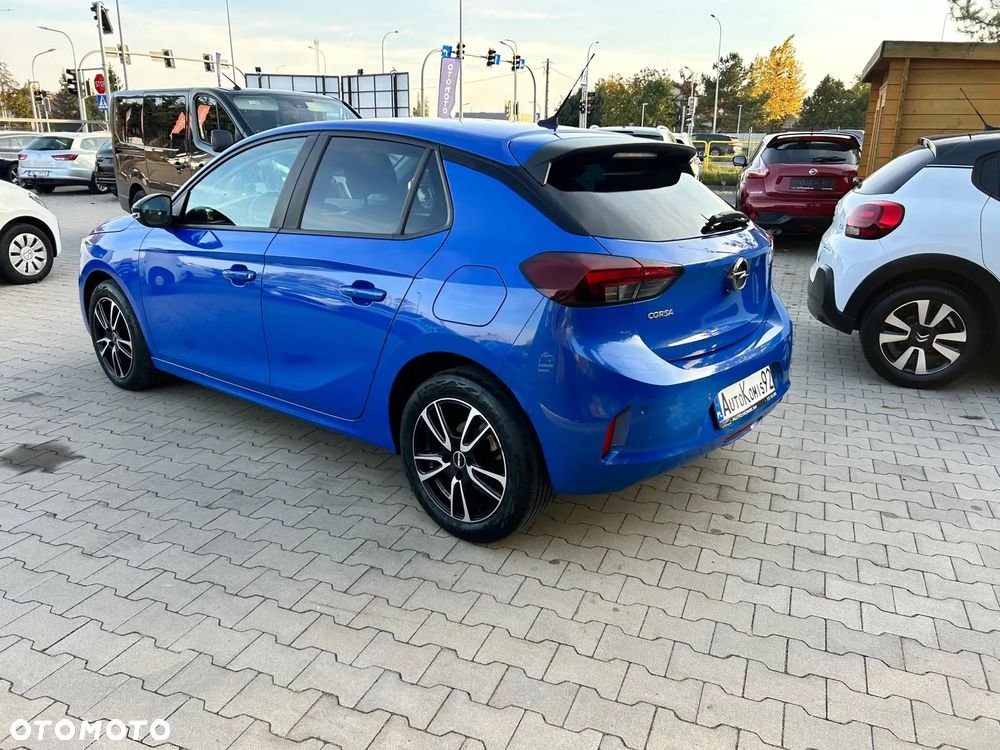 Opel Corsa 1.5 D Elegance S&S - 11