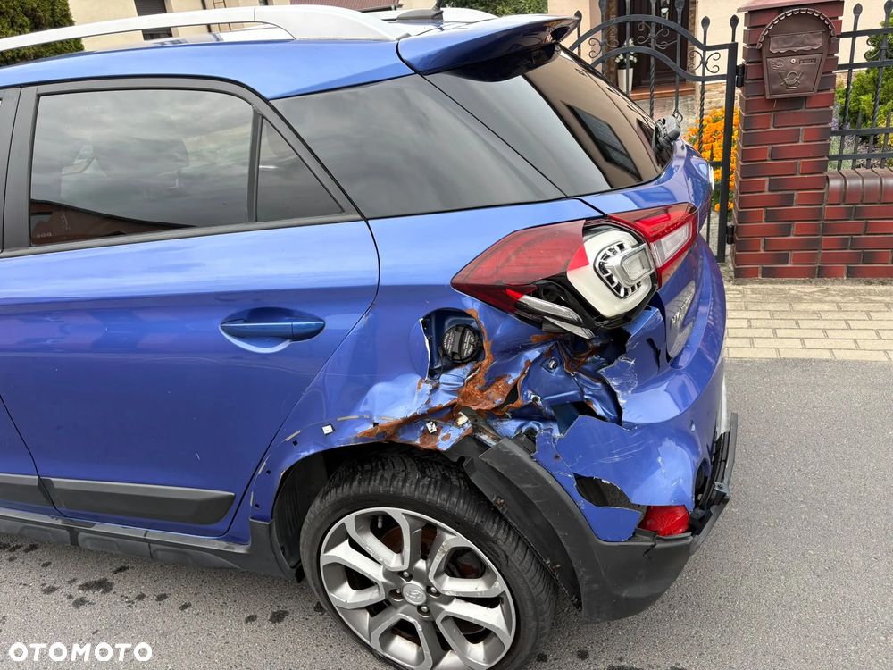 Hyundai i20 blue 1.0 T-GDI DCT Trend - 4
