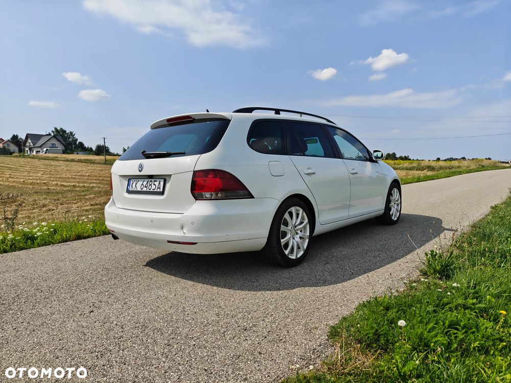 Volkswagen Golf - 2