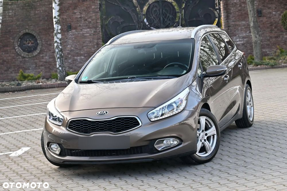 Kia Ceed - 7