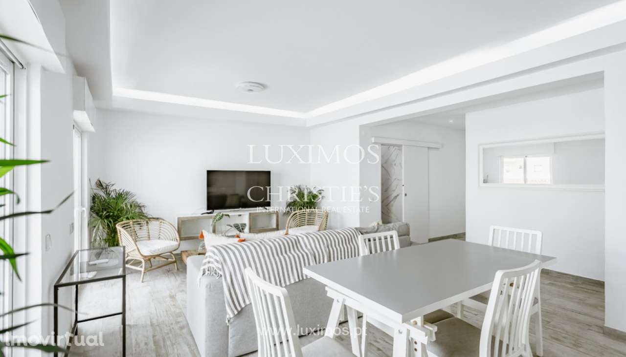 Amplo apartamento T2, à venda em Quarteira, Algarve - Grande imagem: 3/25