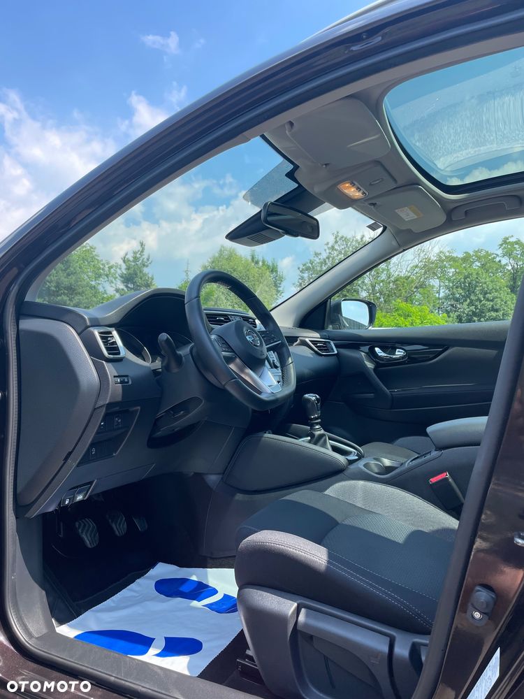 Nissan Qashqai 1.3 DIG-T Tekna - 18