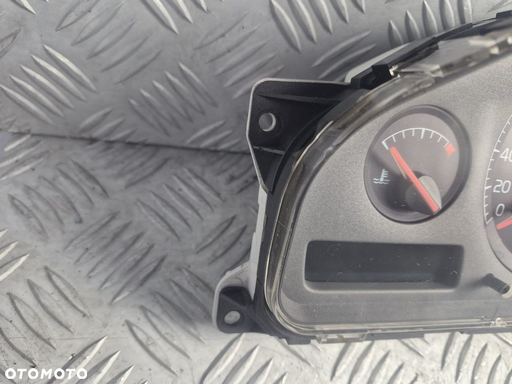 Licznik Volvo V70 9499668 - 7
