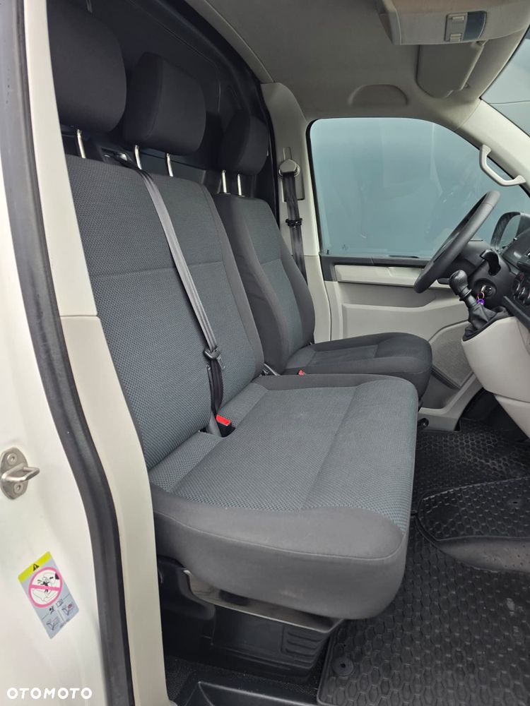Volkswagen TRANSPORTER T6 - 18