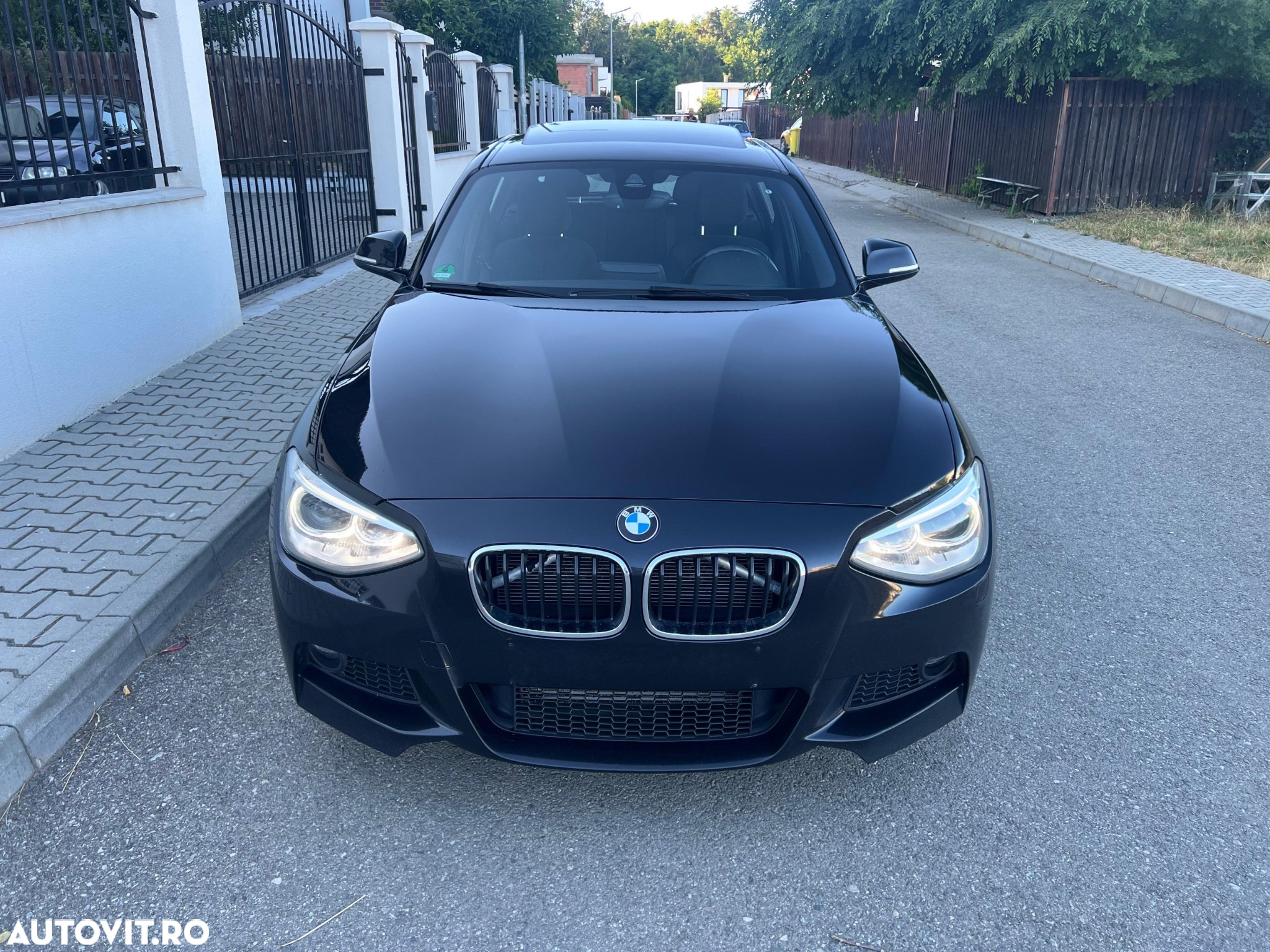 BMW Seria 1 118d Sport Line - 2