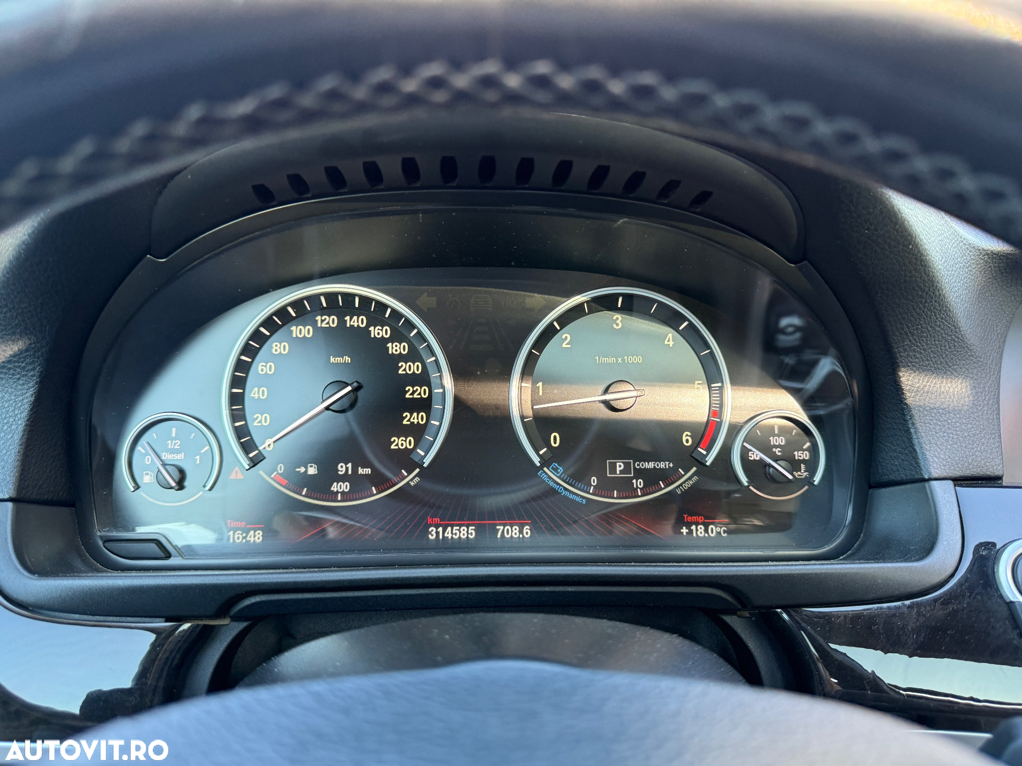 BMW Seria 5 530d xDrive Sport-Aut. Luxury Line - 39