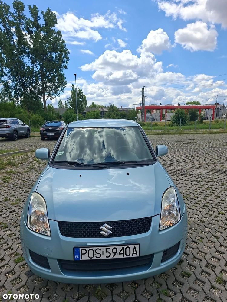 Suzuki Swift - 4