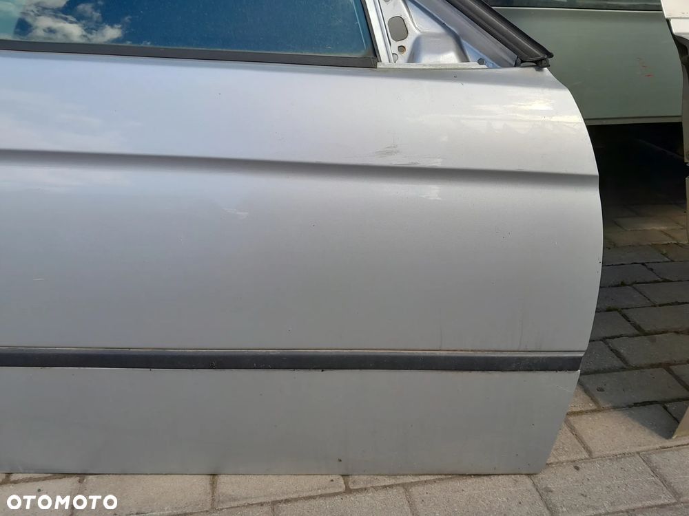 BMW E46 DRZWI PRAWE PRZEDNIE KOLOR: 354/7 - 3