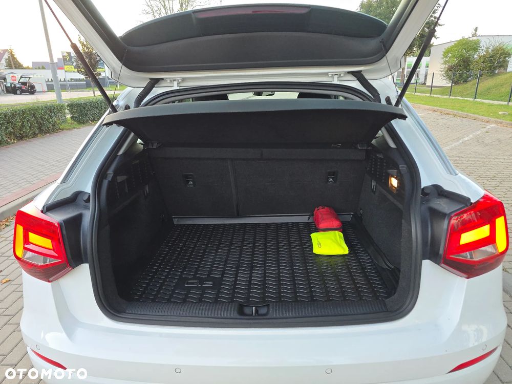 Audi Q2 - 10