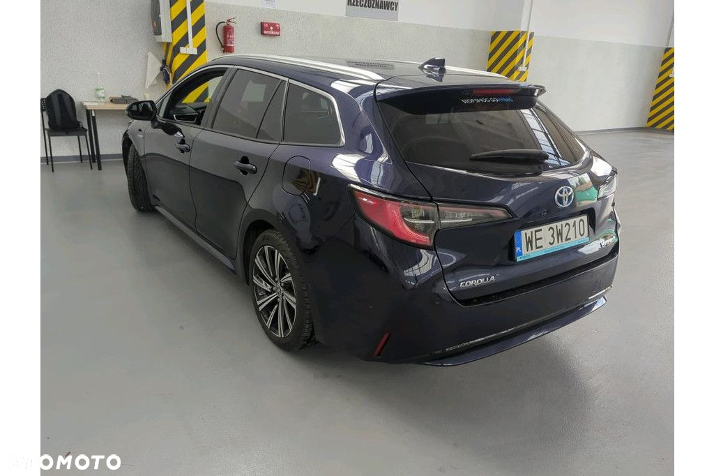 Toyota Corolla - 2