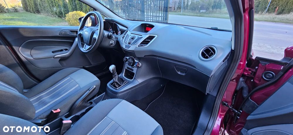 Ford Fiesta 1.25 Champions Edition - 10