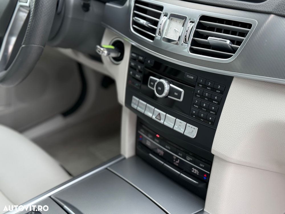 Mercedes-Benz E 300 BLUETEC HYBRID Aut. - 12
