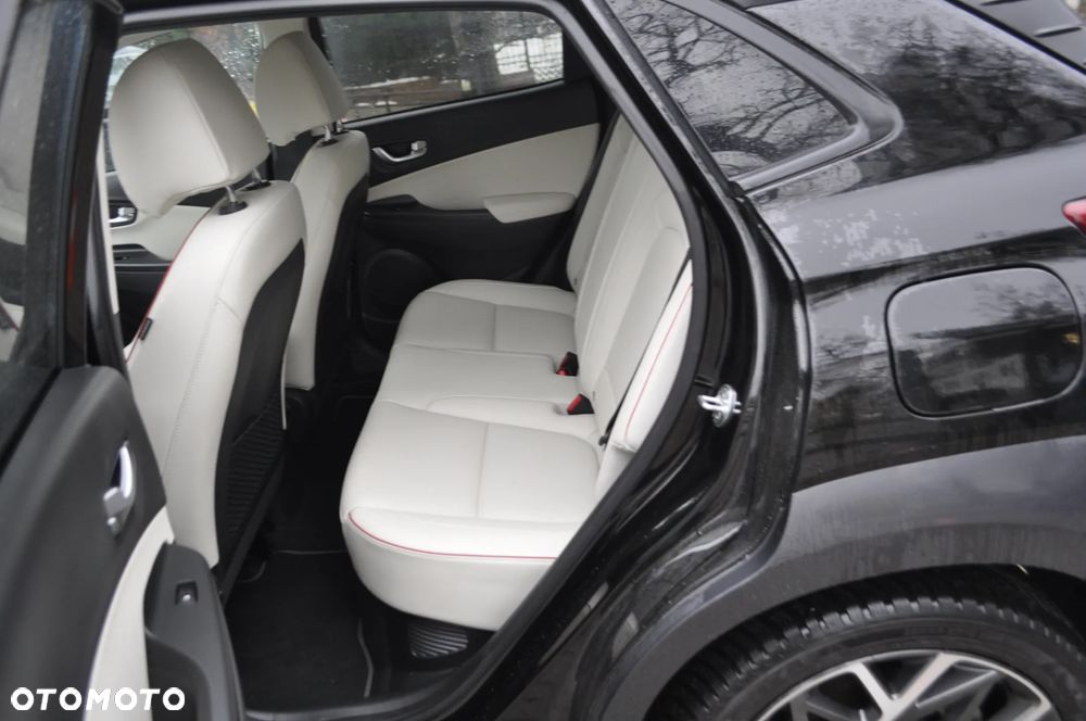 Hyundai Kona 1.6 GDI Hybrid Executive DCT - 29