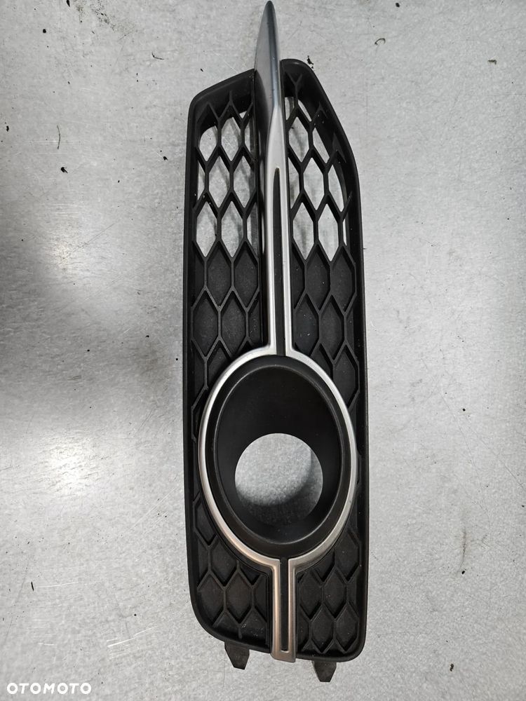 Audi A6 C7 S-line 14-18 kratka zderzaka prawa