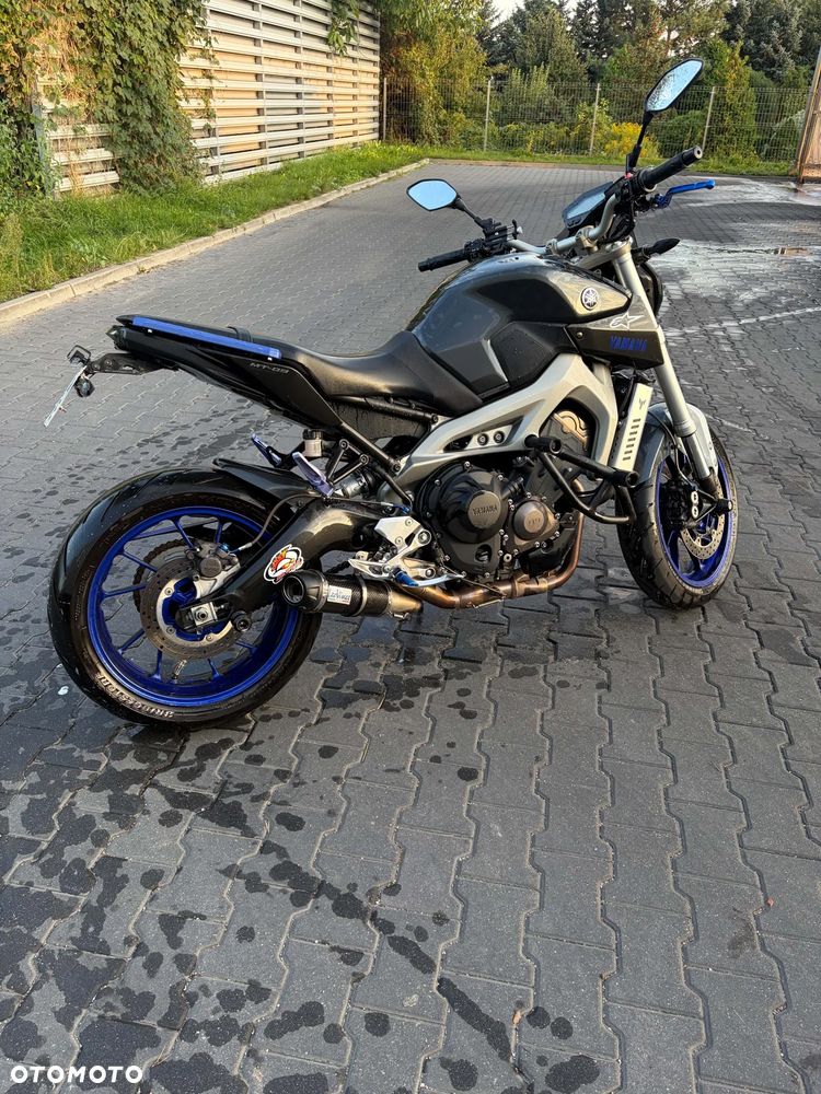 Yamaha MT - 2