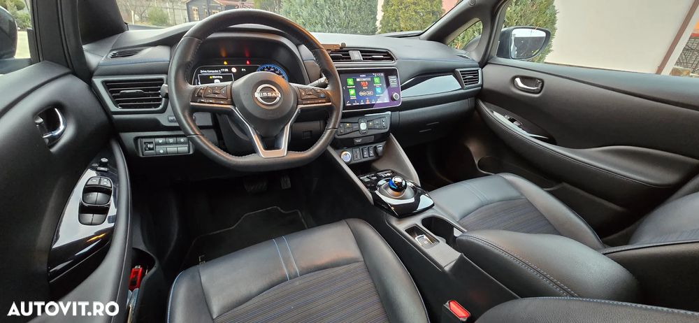 Nissan LEAF N-Connecta - 13
