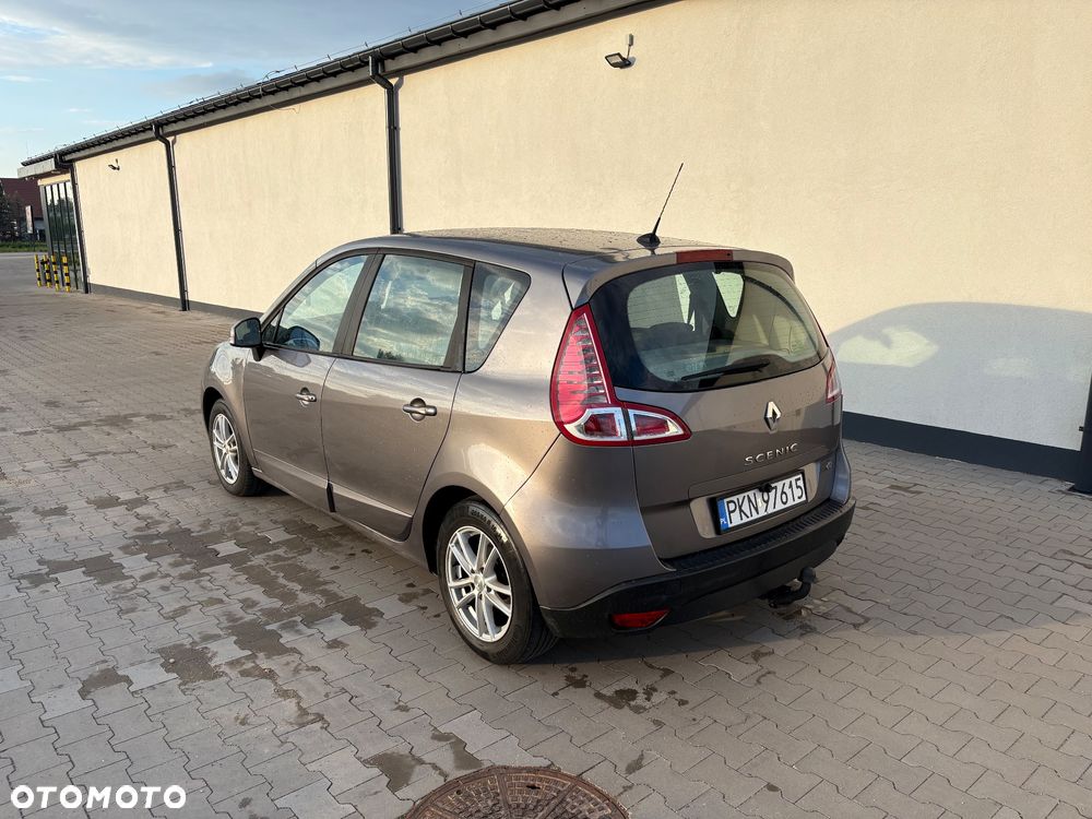 Renault Scenic 1.5 dCi Tech Run - 8