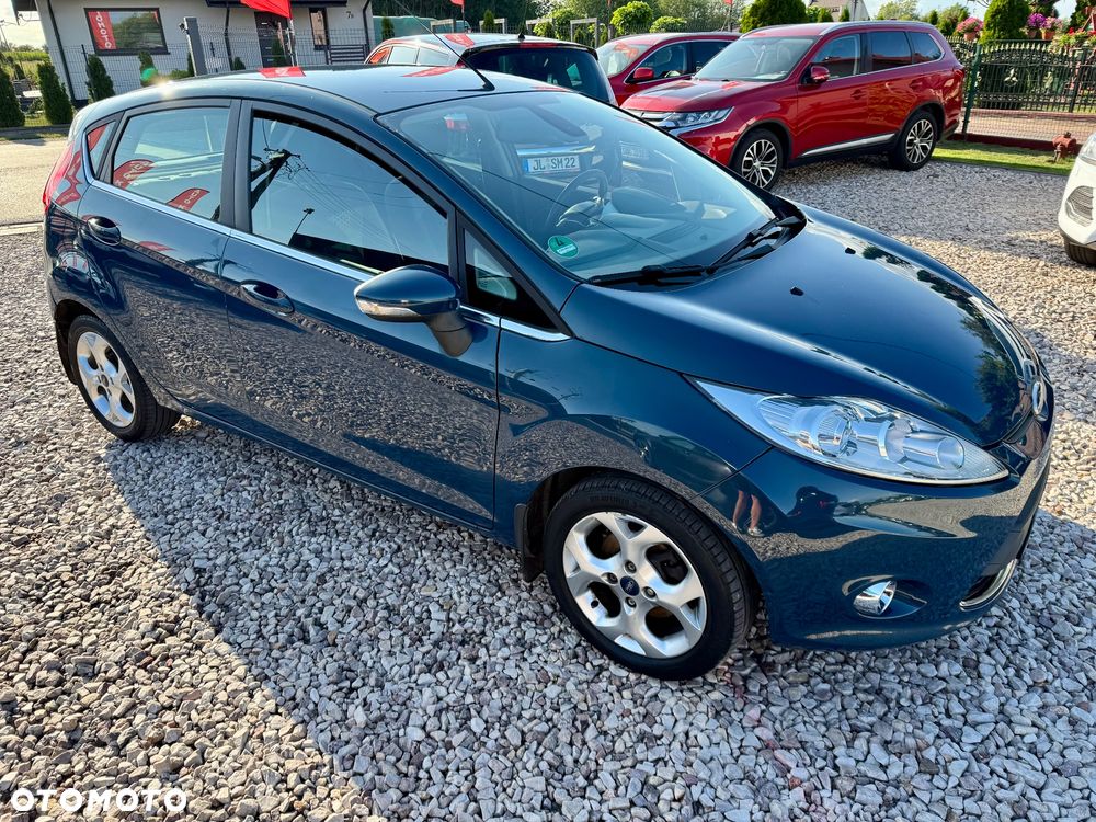 Ford Fiesta - 23