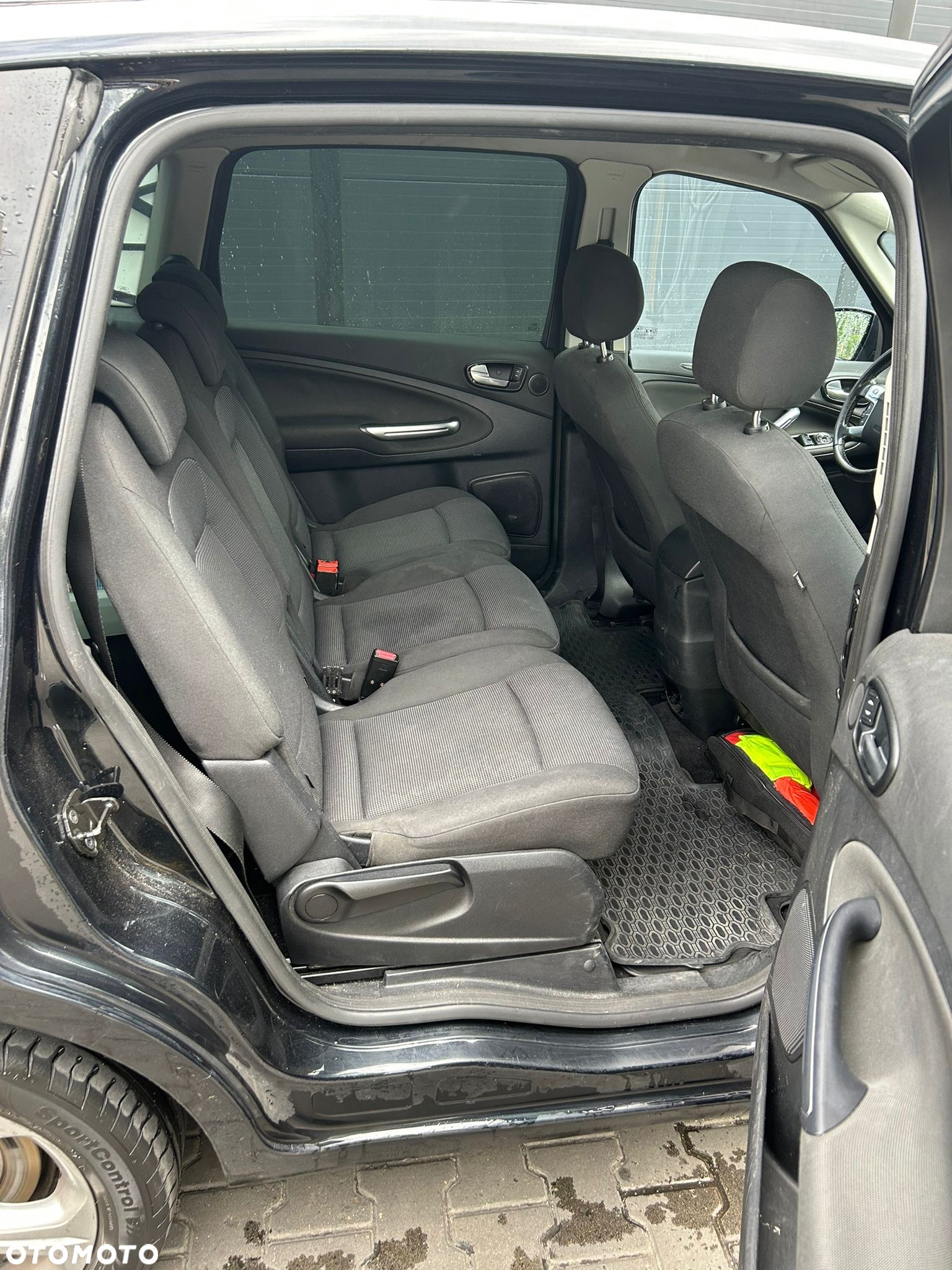 Ford S-Max - 7