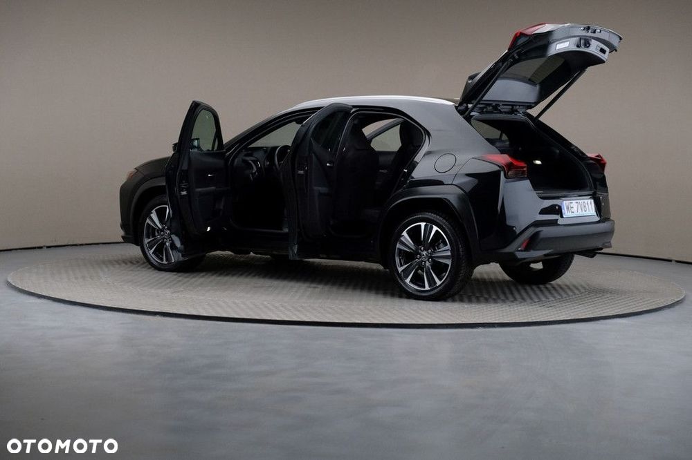 Lexus UX - 7