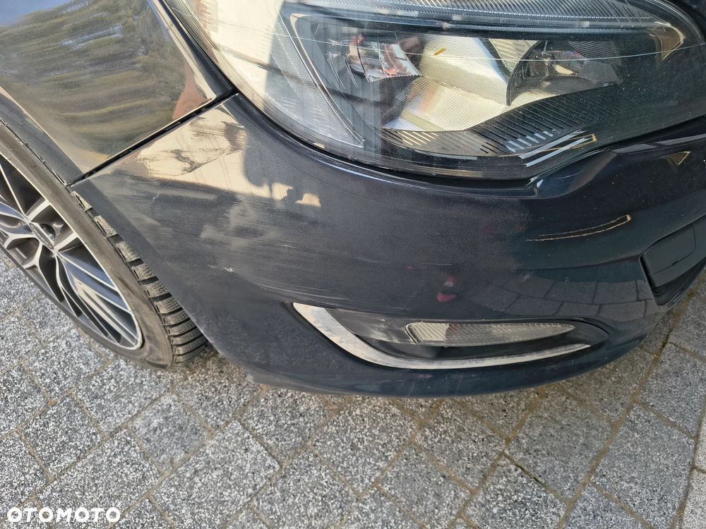 Opel Astra 1.4 T Enjoy S&S - 10