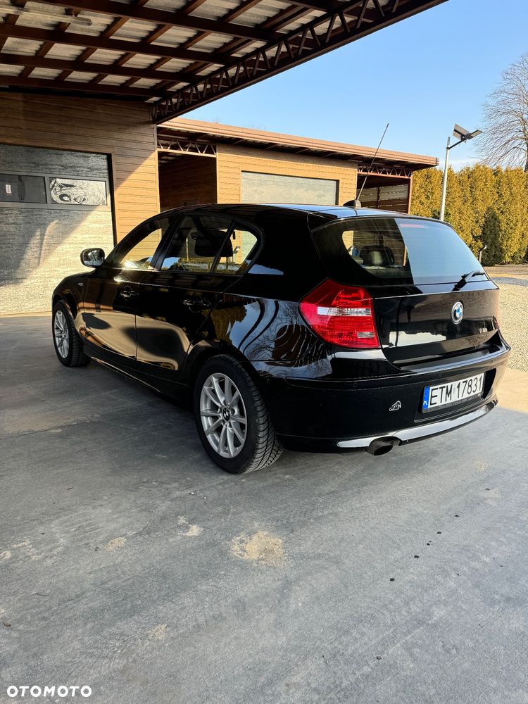 BMW Seria 1 116i - 3