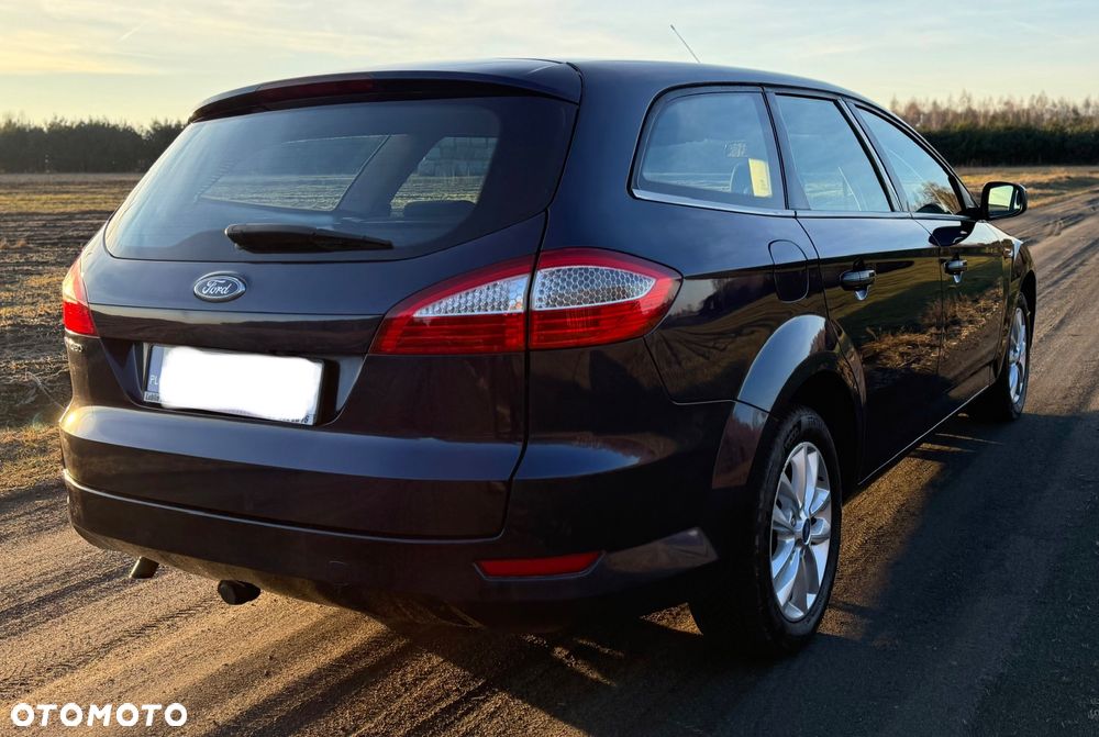Ford Mondeo 2.0 Ghia - 4