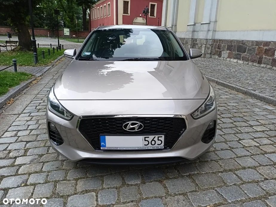 Hyundai i30 - 33