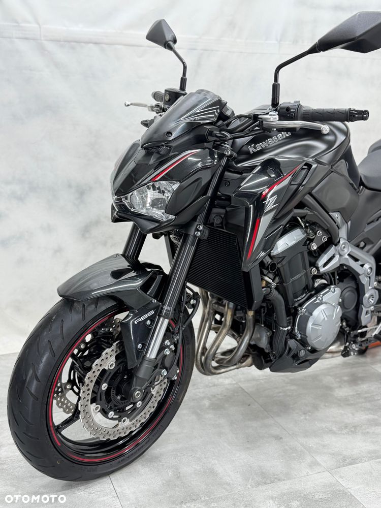 Kawasaki Z 900 - 18
