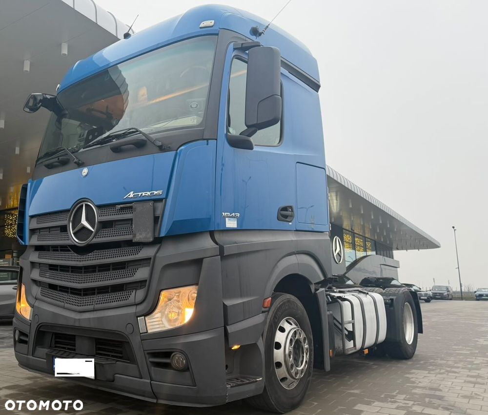 Mercedes-Benz actros - 1