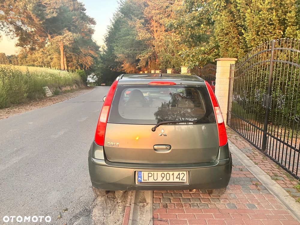 Mitsubishi Colt 1.5 Automatik Invite - 9